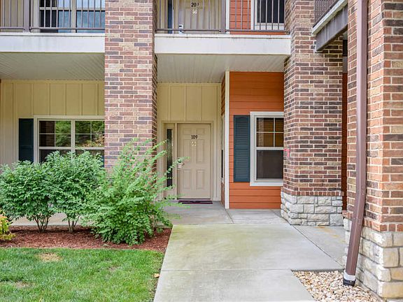 3rd image of 200 Majestic Dr APT 109