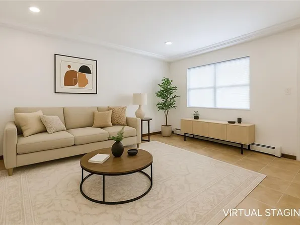 24-09 Brookhaven Avenue image 2 of 13