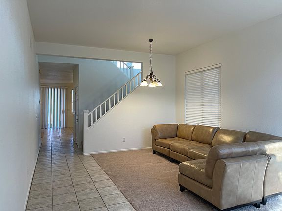 3rd image of 11922 S 175th Ln