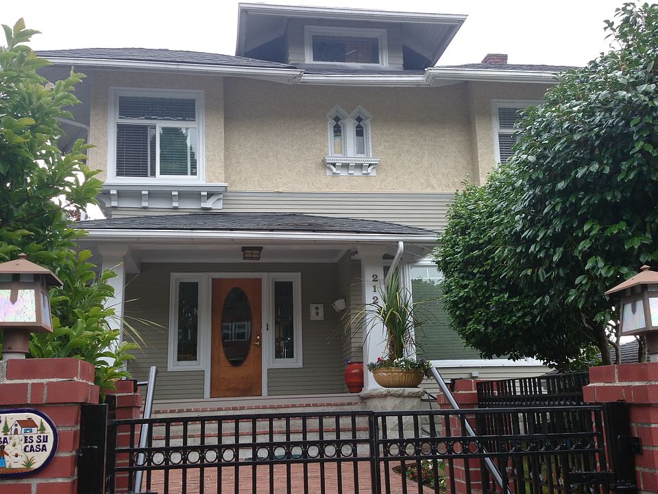 2nd image of 212 31st Ave