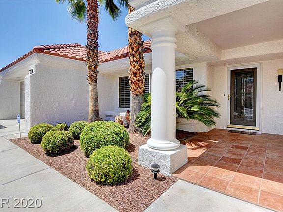 2nd image of 2601 Palmridge Dr
