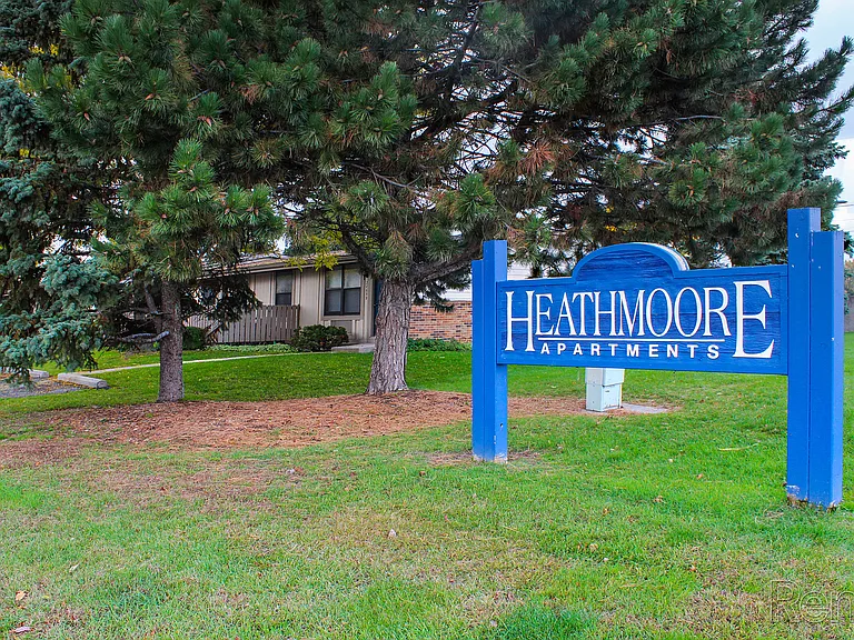 Heathmoore Apartments — Photo 25