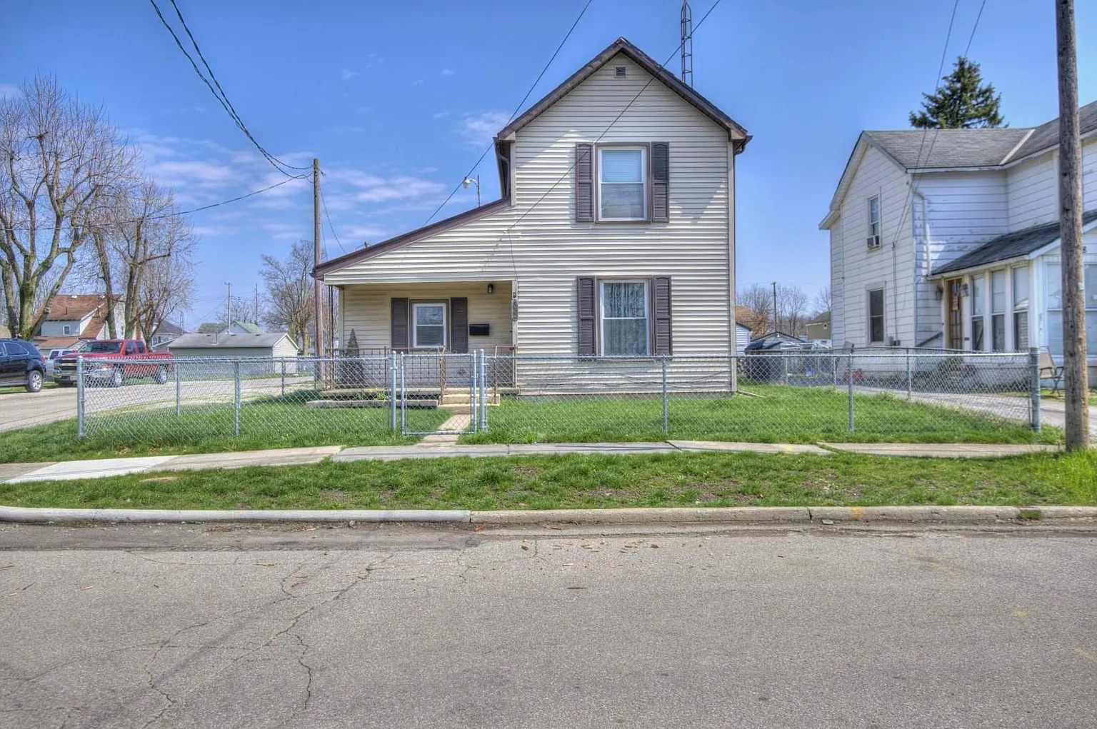 322 Fies Ave photo 1