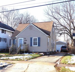 2259 Avon St, Saginaw, MI, 48602