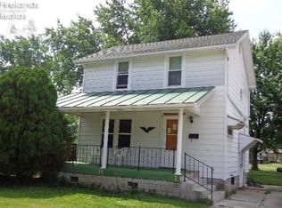 131 W Eagle St, Fostoria, OH 44830