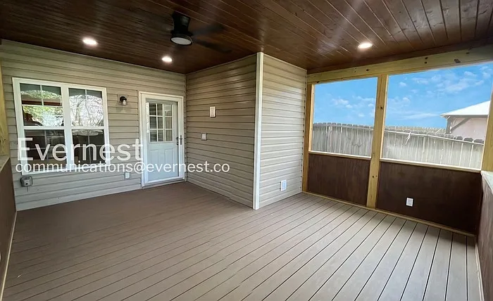 6721 Brianna Way — Photo 18