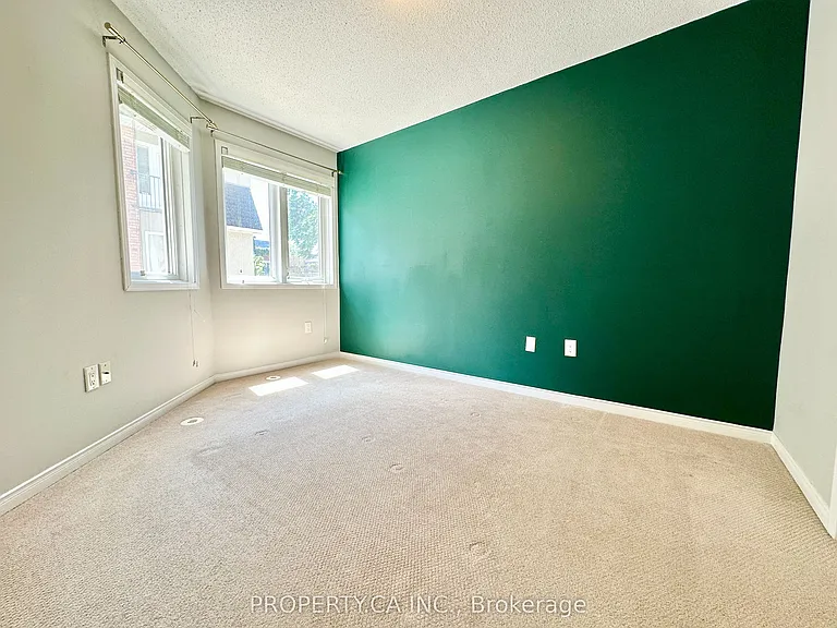 40 Merchant Ln #116 — Photo 24
