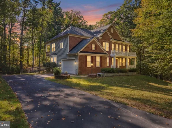 6380 Ruskin Row Pl, Woodbridge, VA 22193