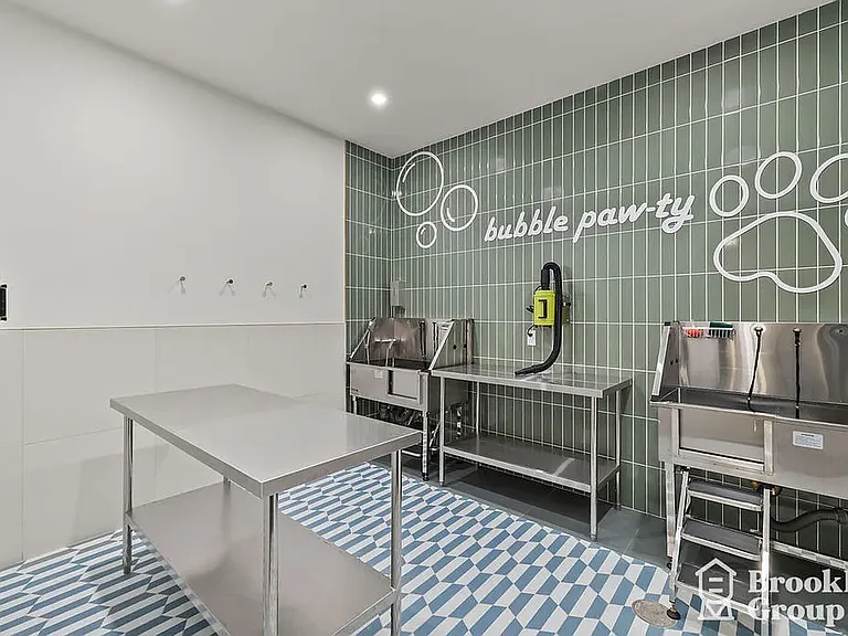 556 Baltic St #501 — Photo 23