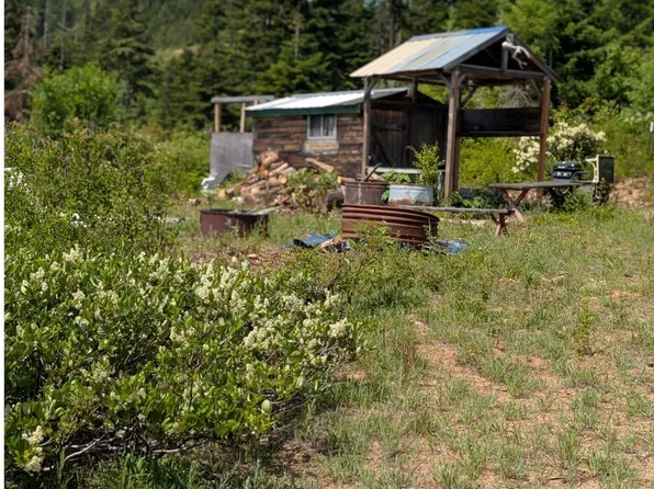 472 Wildflower Rd, Saint Maries, ID 83861