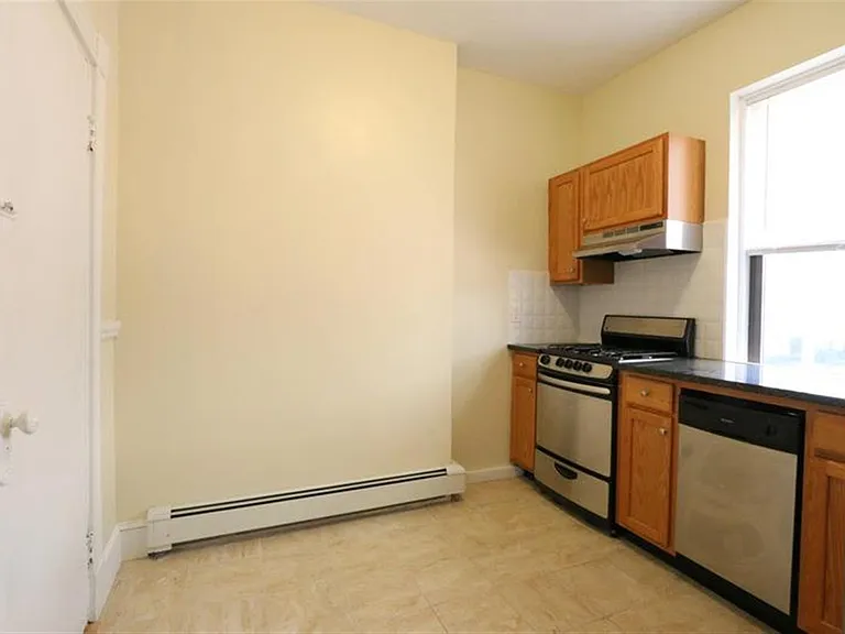77 Hancock St #11 — Photo 11