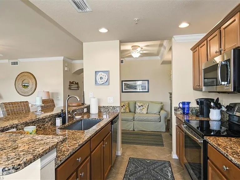 9816 Giaveno Cir #1326 — Photo 4