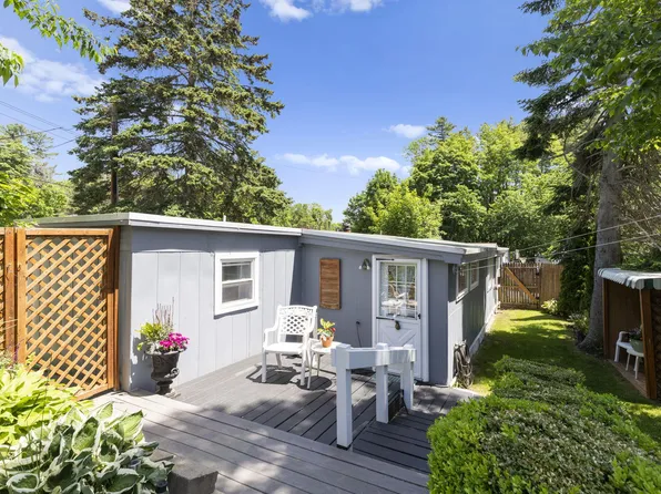 2 Cherry Lane, Kittery, ME 03904