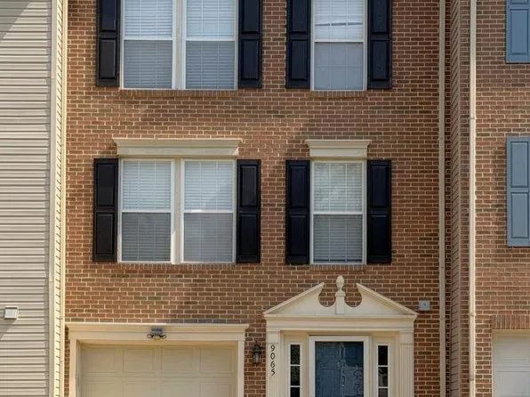 9905 Grass Market Ct, Fredericksburg, VA 22408