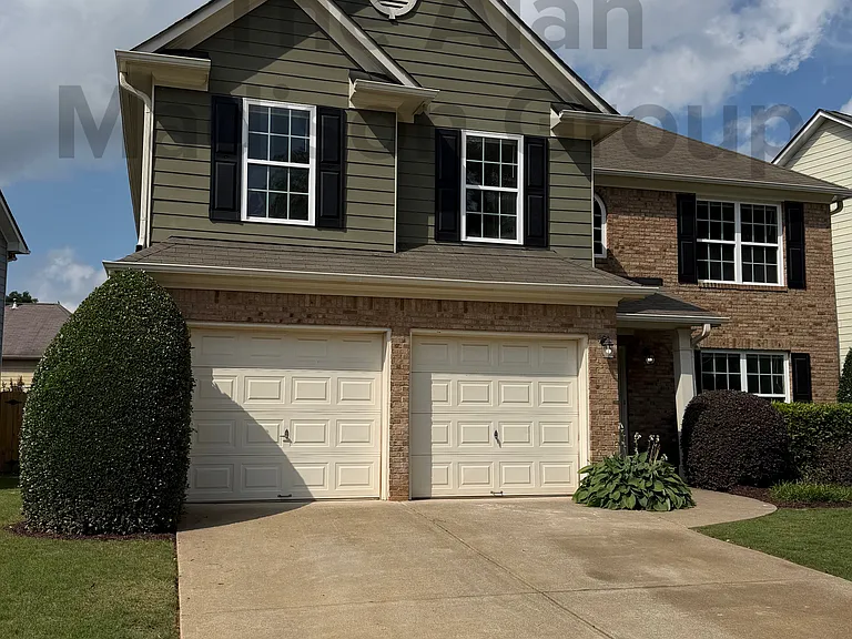 151 Hidden Lake Cir — Photo 1