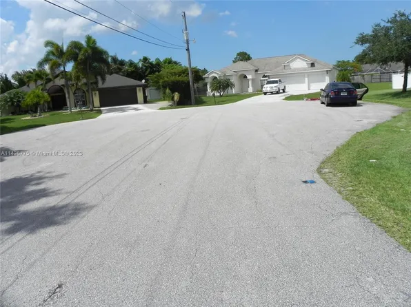 5832 NW Cibo Ct, Port Saint Lucie, FL 34986