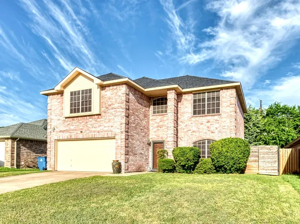 1505 Yellowbird Ct, Desoto, TX 75115