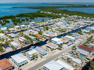214 Lower Matecumbe Rd, Key Largo, FL 33037
