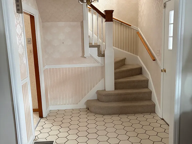 79 Marston St — Photo 3
