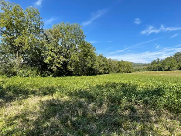 37 Jarrett Rd, Hayesville, NC 28904