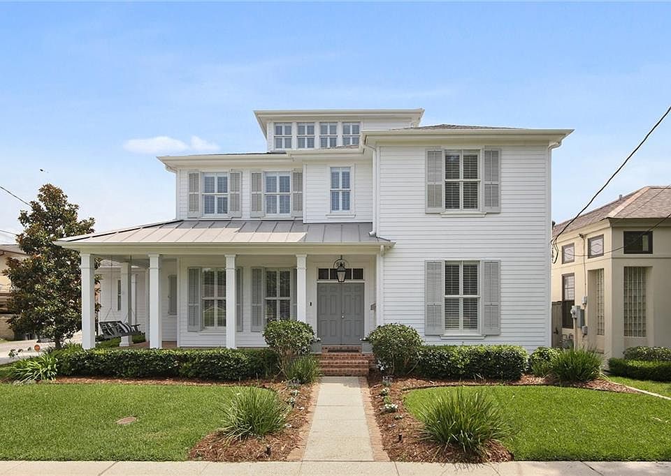 1st image of 934 Robert E Lee Blvd