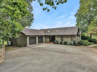 2123 Thomason Ln, Goodview, VA 24095