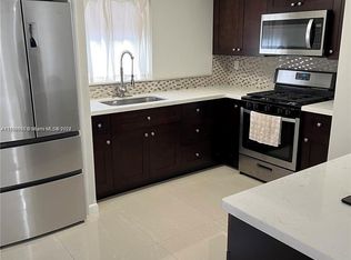 6647 SW 112th Ct, Miami, FL 33173