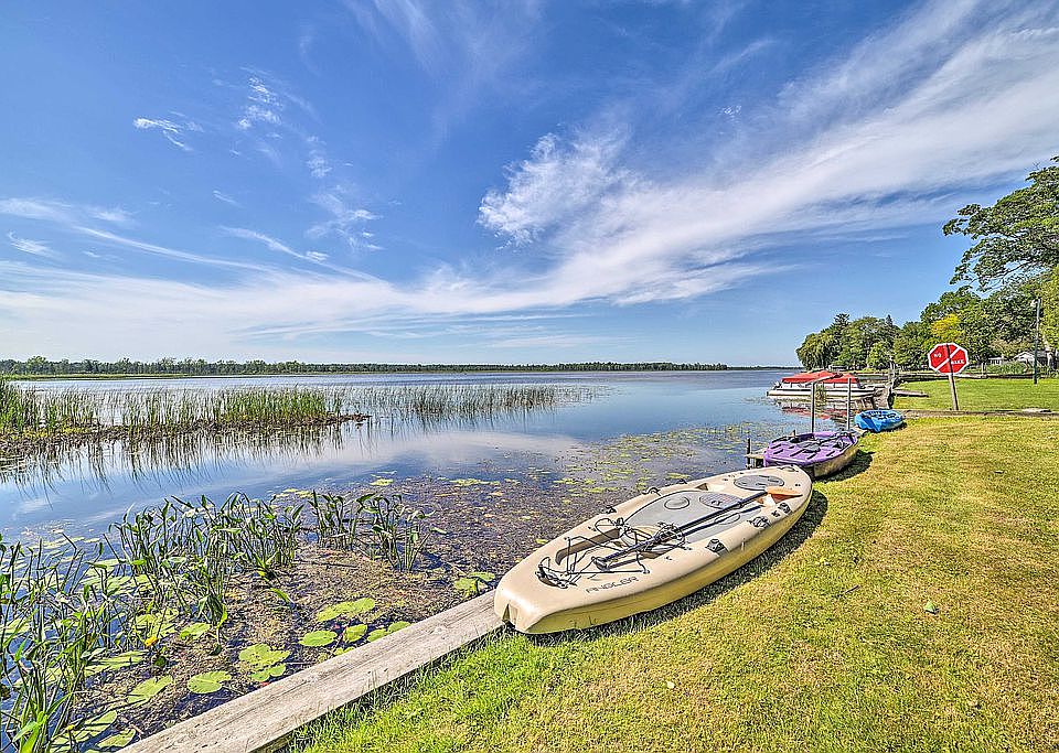 805 Rainbow Dr, East Tawas, MI 48730 Zillow