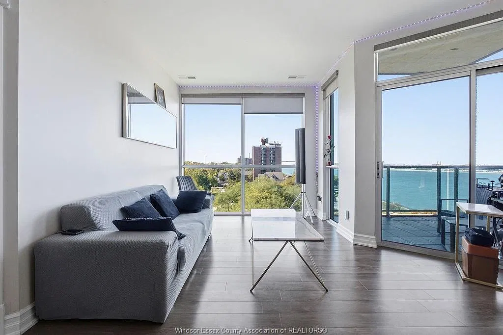 2 bed, 2.0 bath, $2,800 — Photo 4