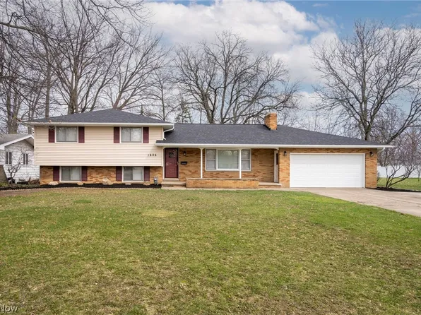 1606 Tower Blvd, Lorain, OH 44053