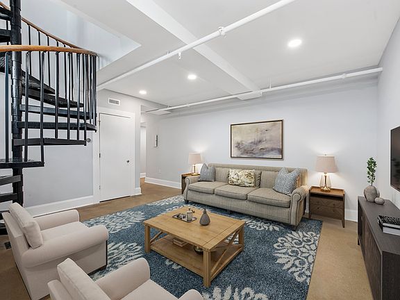 3rd image of 3301 Park Ave #105