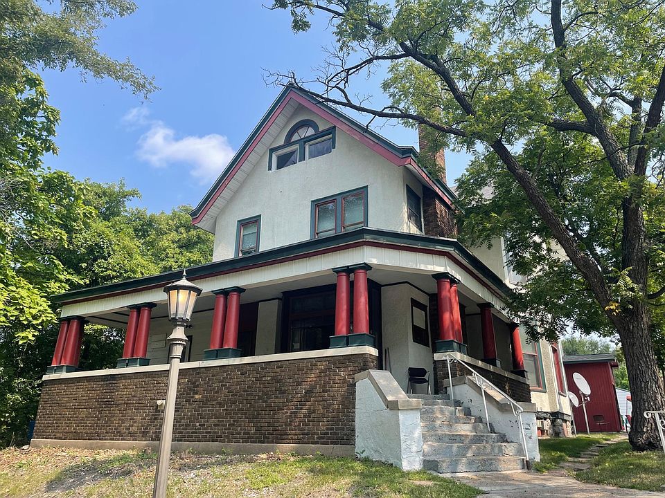 1st image of 680 Greenbrier St