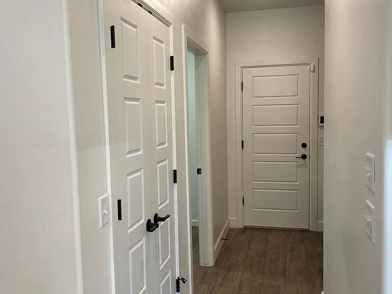 Hallway to Laundry/Garage entry