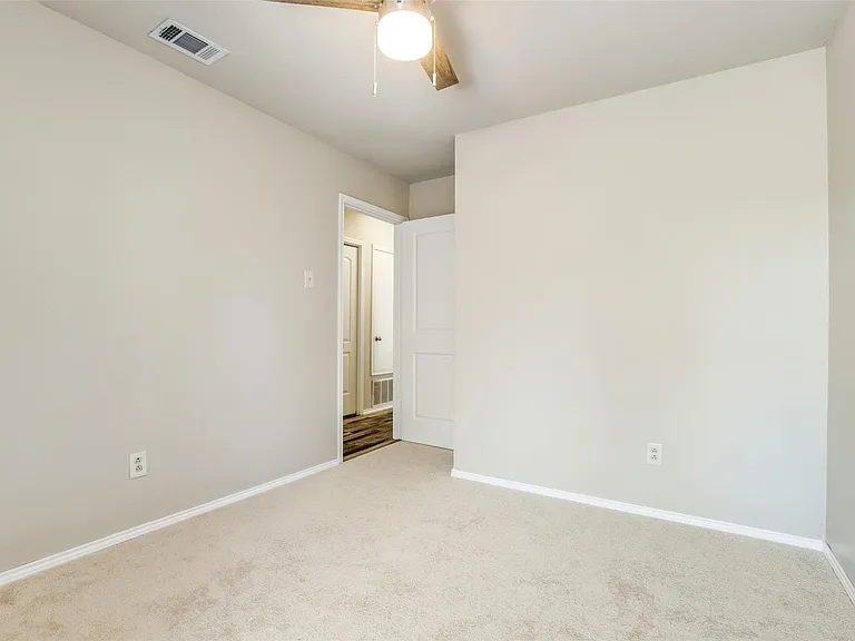 1736 Wheat Field Dr — Photo 20