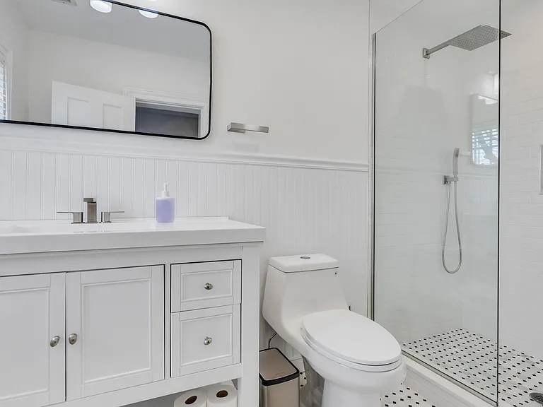 5120 Sound Ave — Photo 17