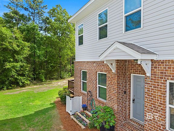 4th image of 6929 Spaniel Dr #C