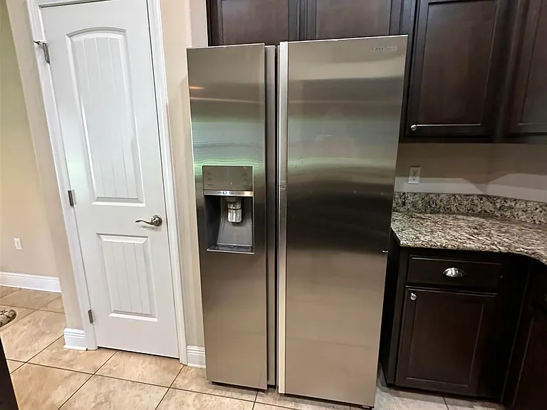 4700 Belvedere Cir — Photo 12