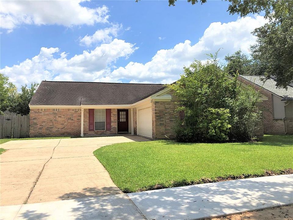 1st image of 3131 Mesquite Dr