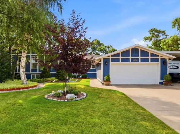 2586 E Country Oaks Dr N, Layton, UT 84040