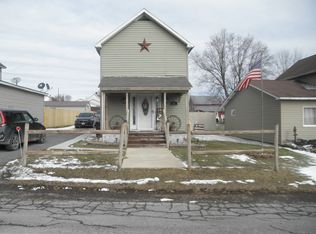 15 4th St, Cairnbrook, PA 15924