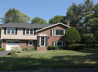 210 High St, Abington, MA 02351
