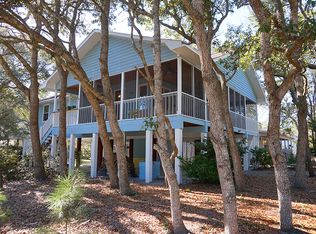 601 W Yacht Dr, Oak Island, NC 28465
