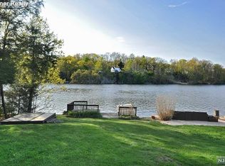 177 Point Breeze Dr, West Milford, NJ 07421