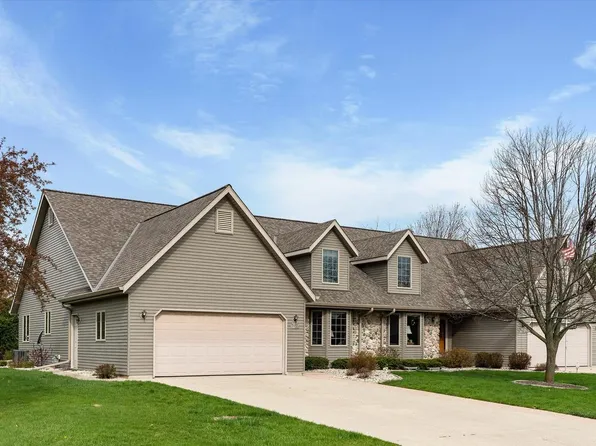 W198N11263 Golden COURT, Germantown, WI 53022