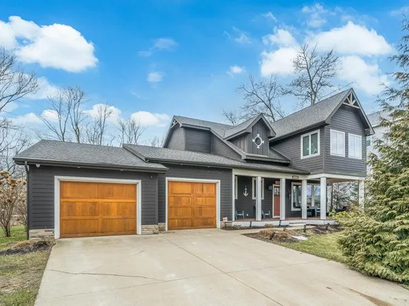 7262 Atlantic Ave, South Haven, MI 49090