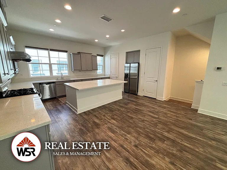 15886 Ellington Way — Photo 9