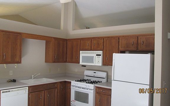 5th image of 2082 Grandchester Pl