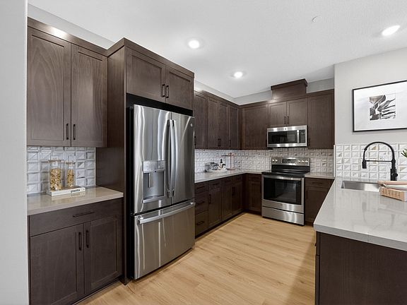 Residence 4 Kitchen