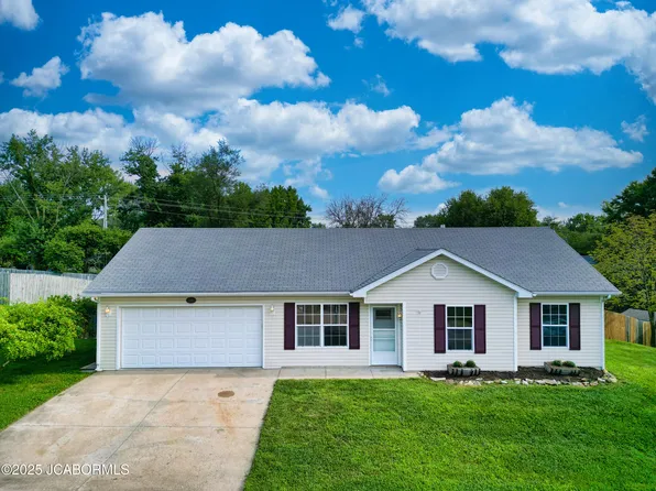 215 E Tully Ct, Columbia, MO 65202