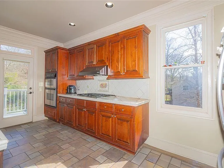 721 Smithstone Rd SE — Photo 8